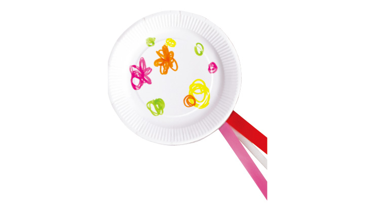 タンバリン～発達の目安 ３・４歳児