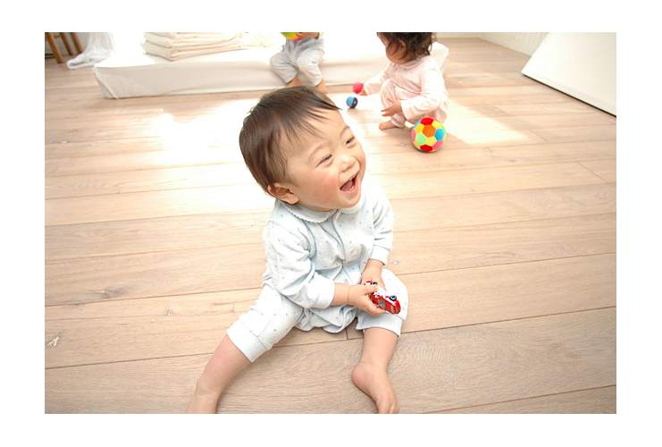 家庭的な保育室の環境づくりが必要な理由