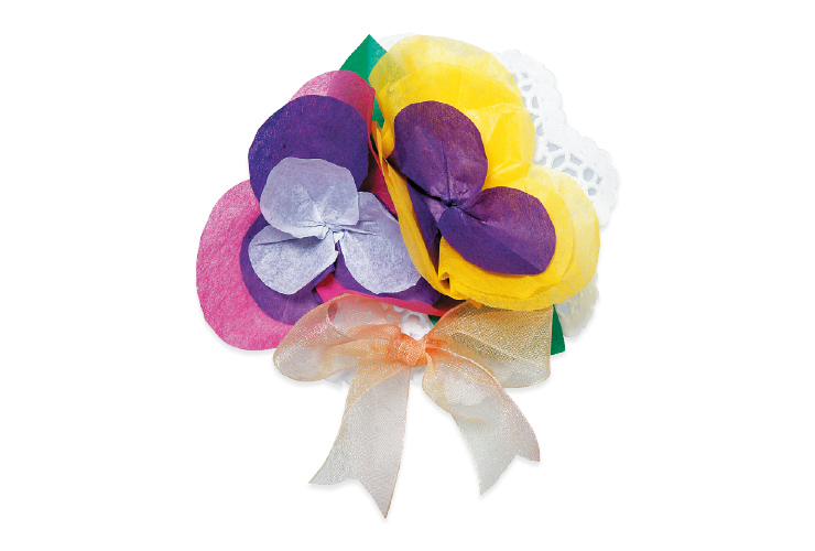 卒園式・入園式に作りたい「パンジーコサージュ」