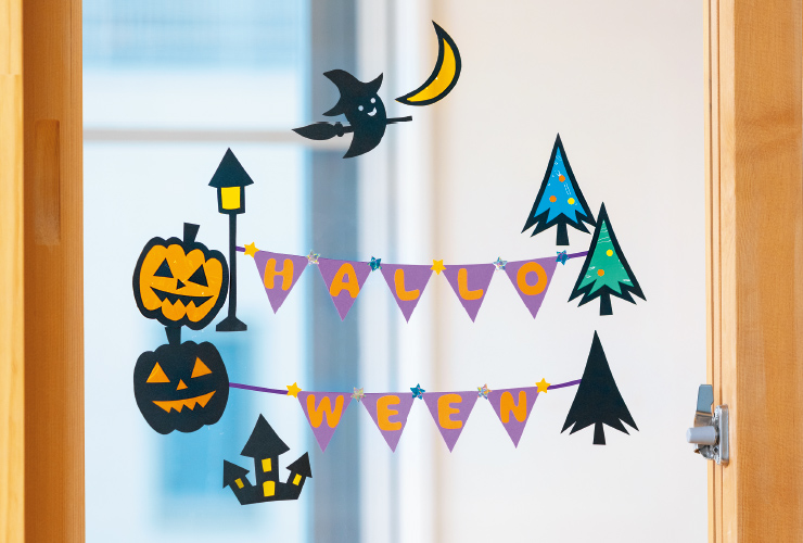 透明感を⽣かして「ハロウィンミニ窓飾り」